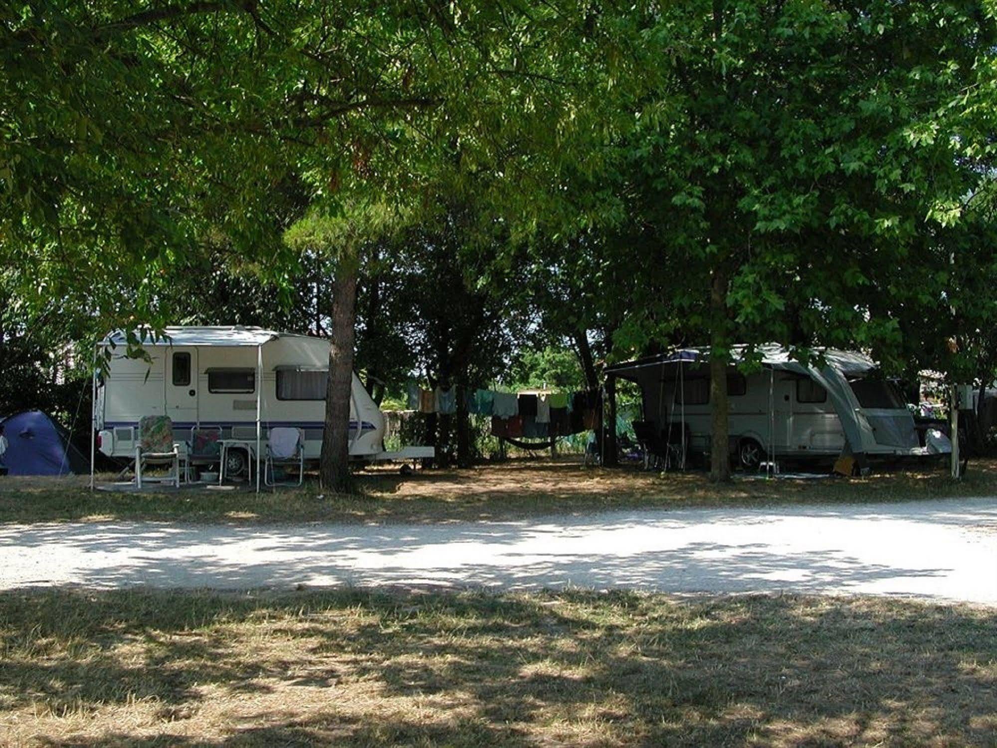 Village Torre Pendente Campeggio
